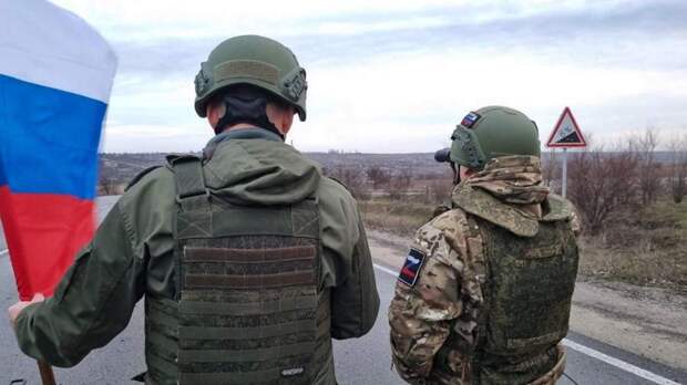 The Russian Armed Forces destroyed a bridge near Constantinople in the DNR with FAB-500 strikes