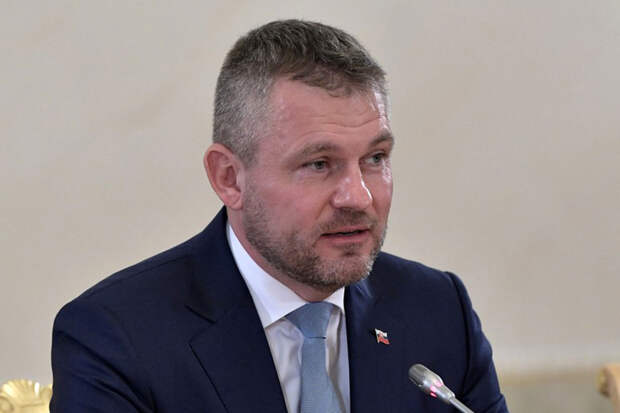 Dennik N: посольство РФ в Словакии пригласили на инаугурацию Пеллегрини