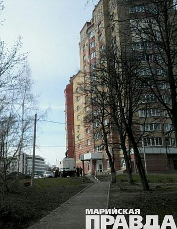 Последние приготовления к приезду Владимира Путина в Йошкар-Оле.