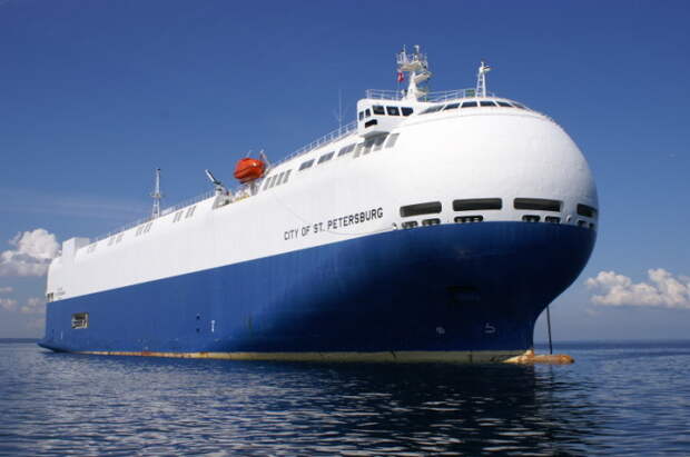 City of St. Petersburg доставляет 2000 машин за один рейс. /Фото: shipspotting.com 