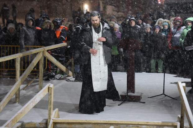 Религиовед Фирсов объяснил, как нужно провести Крещенский сочельник