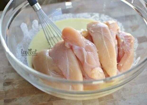 Куриные пальчики в картофельных чипсах