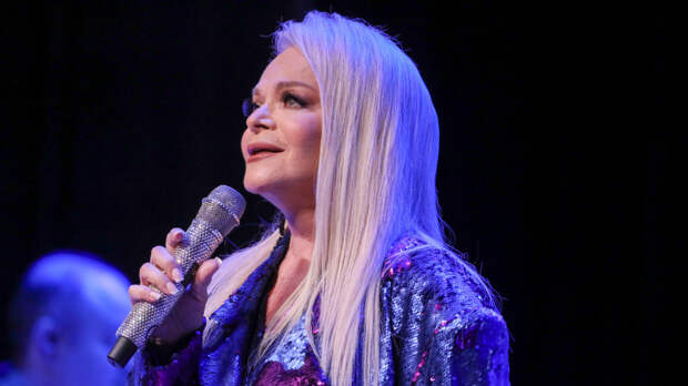 Лариса Долина кардинально сменит имидж после скандала с квартирой