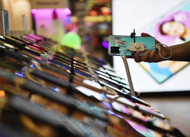 Предсказан конец эры дешевых смартфонов