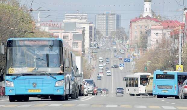 Транспортная реформа: маршрутки убрали, автобусы – не пустили