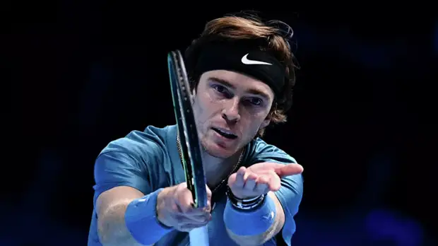 Рублёв вывел сборную России по теннису вперёд в матче Кубка Дэвиса с Эквадором