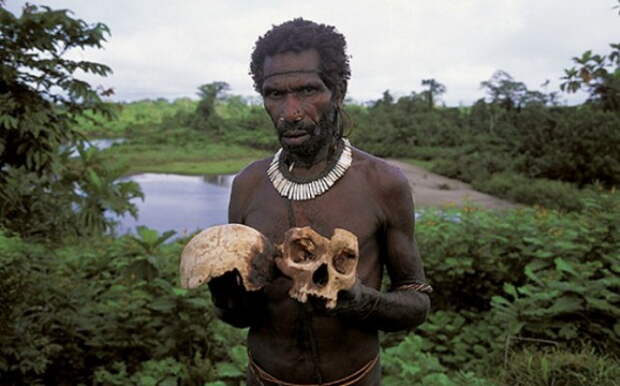 Короваи - племя каннибалов из Папуа-Новой Гвинеи