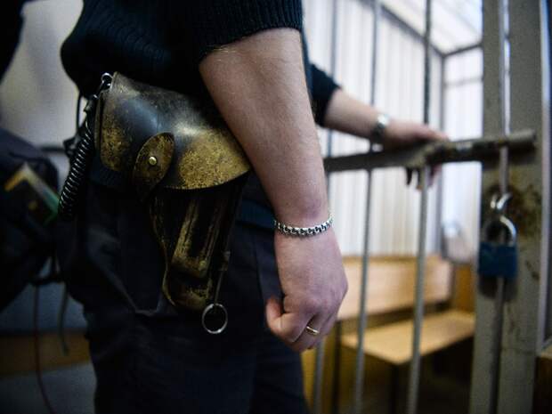 Сотрудники УФСИН по Тюменской области поговорили о профессиональных успехах: ни одного побега за 27 лет