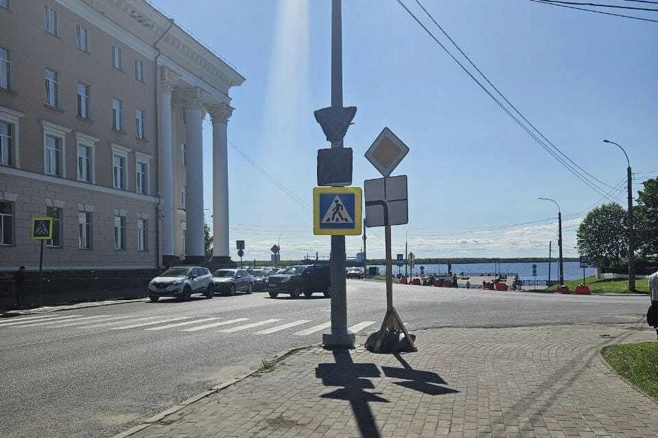 В Архангельске поменялся приоритет в движении на одном из перекрестков