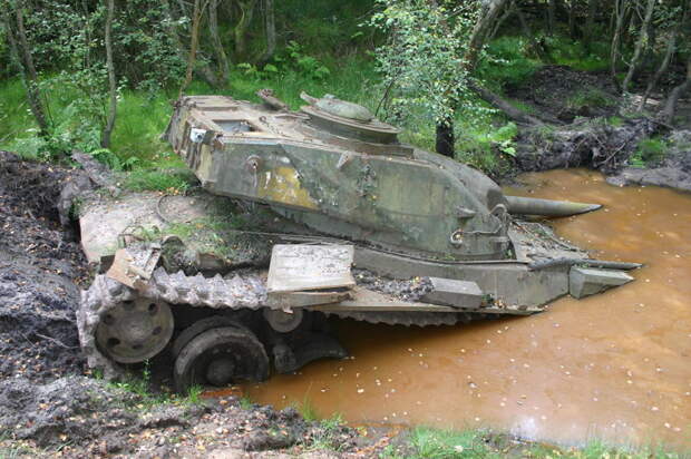 37. Британский танк "Чифтен", Бордон, Великобритания мир, природа, танк