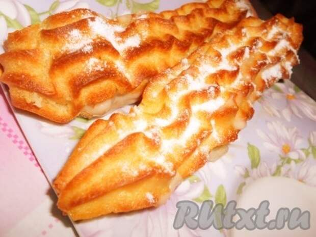 Эклеры с ореховым кремом