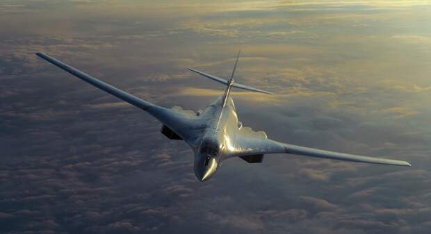 Вблизи воздушных границ страны были замечены стратегические бомбардировщики-ракетоносцы РФ Ту-160
