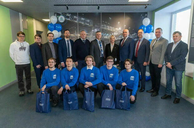 Учиться в теории и на практике