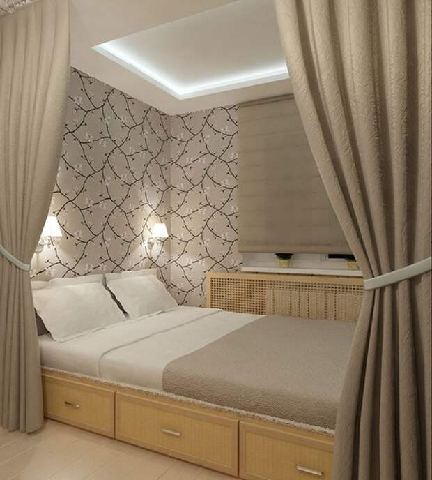 Уютная спальня с подиумом в одной цветовой гамме