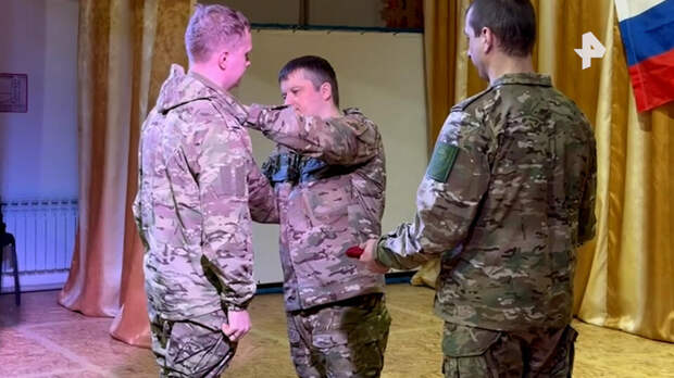 Ивановским десантникам вручили госнаграды за освобождение Часова Яра