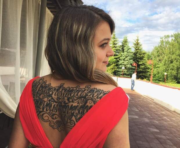 Вся спина в тату у девушки tattoo, Синяя болезнь, девушки с тату, девушки с татуировками, красивые девушки, наколки, тату, татуировки