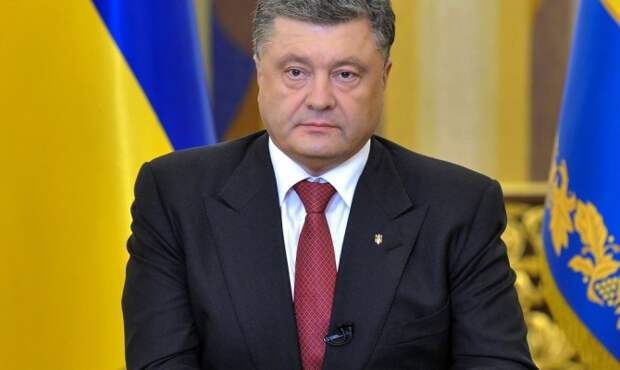 Порошенко внес изменения в закон, позволяющие распустить фракцию КПУ Порошенко внес изменения в закон, позволяющие распустить фракцию КПУ