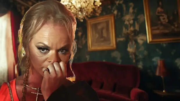 "Она выше этой планеты": солистка "Миража" разнесла Долину и дала ей совет