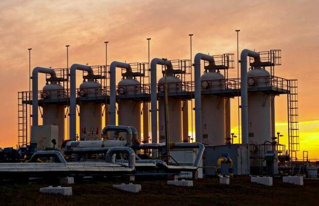 “Газпром” остановил потоки газа на немецком ПХГ “Реден”