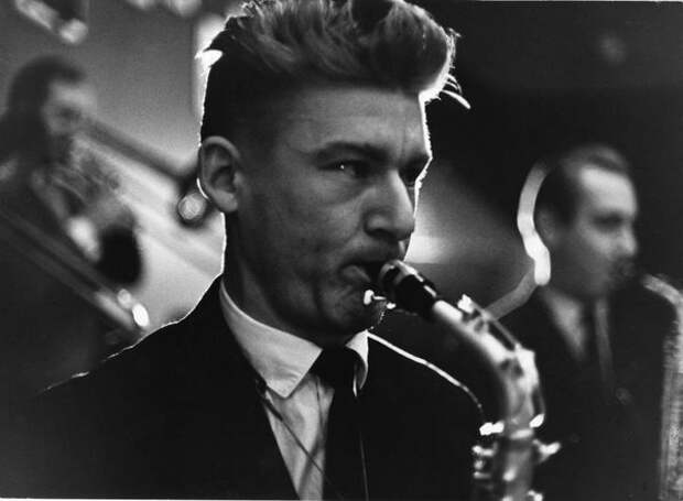 Музыкант. Всеволод Тарасевич, 1965-1970 гг., Норильск, из архива МАММ/МДФ.