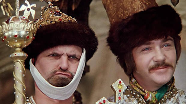 Дробь вместо икры: Михалков раскрыл секрет фильма «Иван Васильевич меняет профессию»