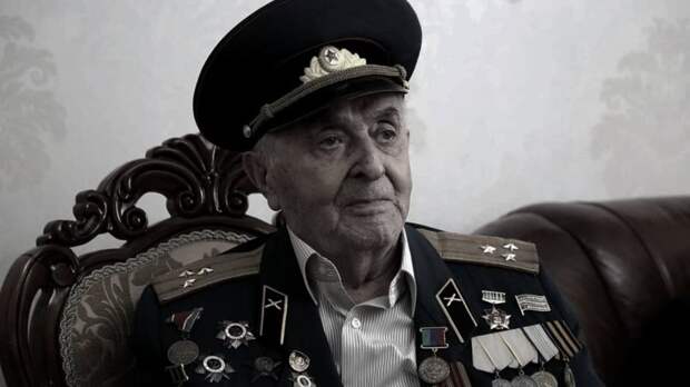 Последнему ветерану Великой Отечественной войны Буйнакского района Дагестана Ильясу Казиханову было 100 лет