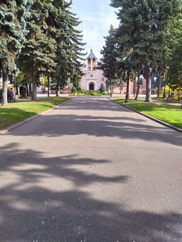 Храм святых Серафима Саровского и Анны Кашинской