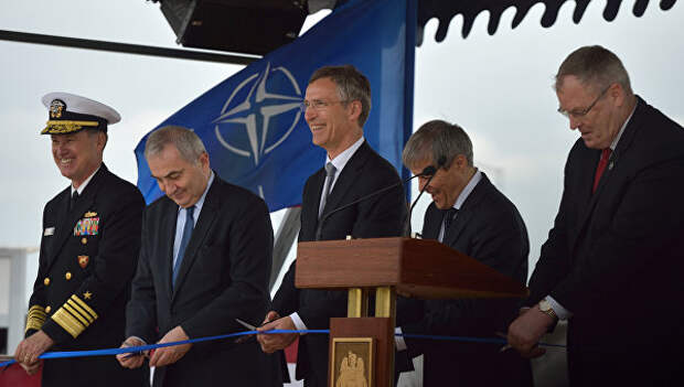 Церемония открытия американского комплекса ПРО Aegis Ashore на румынской военной базе в Девеселу