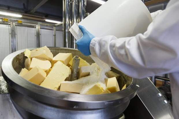 Как делают плавленый сыр