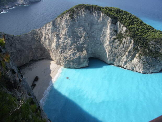 Бухта Навайо (Navagio Beach). Остров Закинф, Греция