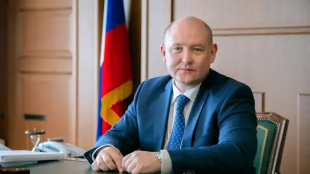 Губернатор Севастополя пообещал показать Лукашенко исторические места