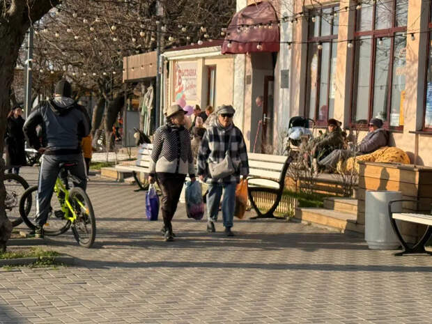 Россияне уходят на пенсию с 18 тысячами: куда на самом деле исчезли обещанные 40% от зарплаты?