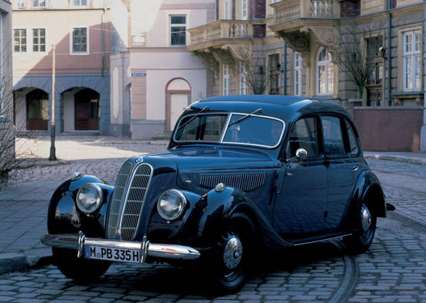 BMW 335 (1939)