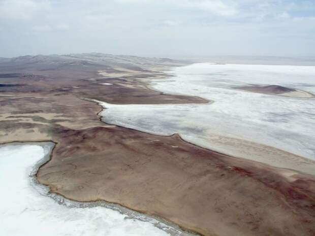 Национальный парк Берег скелетов в Намибии (Skeleton Coast Park)