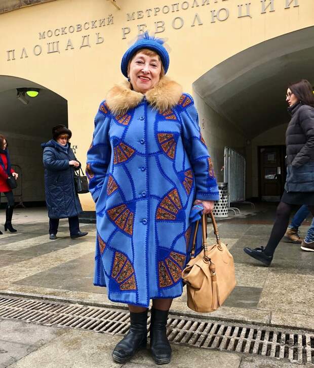 Многие российские модницы предпочитают синий цвет. /Фото: instagram.fhen2-1.fna.fbcdn.net