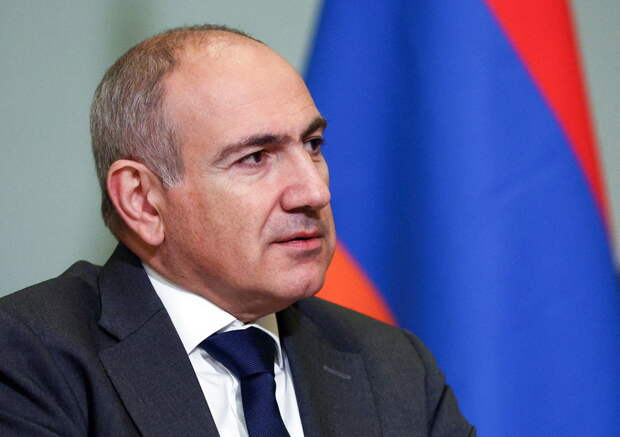 В Армении шансы переизбрания Пашиняна оценили словами «хихоньки-хахоньки»