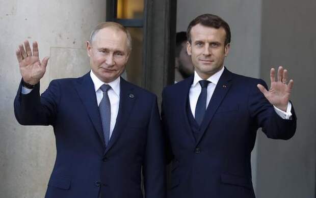 Во Франции предоставили подробности телефонного разговора Макрона и Путина