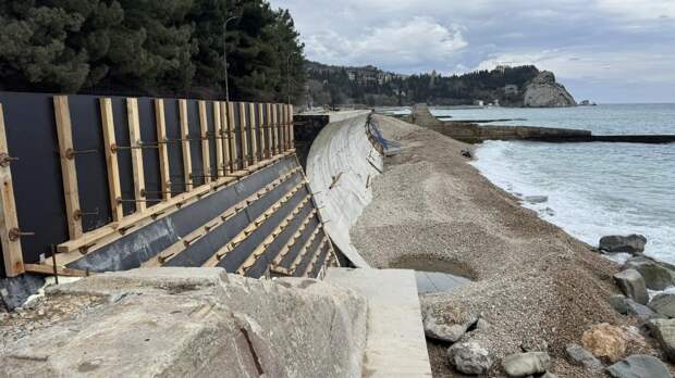 Капремонт набережной в Алуште: что уже готово и когда завершат работы