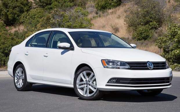 За эти 5 подержанных седанов можно выторговать огромную скидку