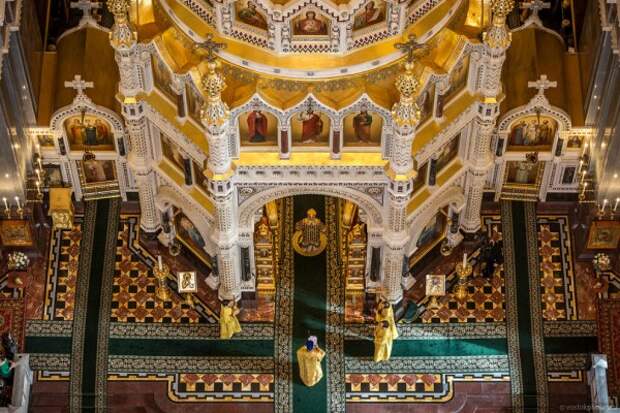 Великолепные фотографии храма Христа Спасителя (42 снимка)