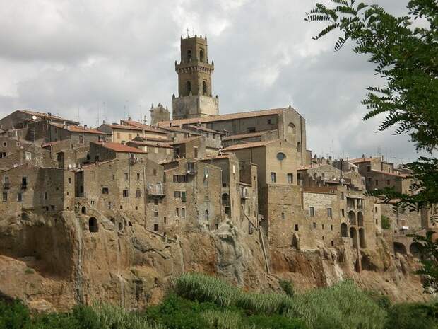 Город Питильяно (Pitigliano). Италия