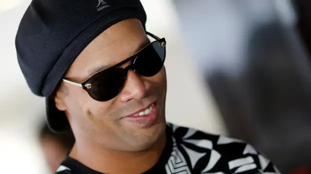 Роналдиньо рассказал, как проходит его домашний арест в парагвайском отеле