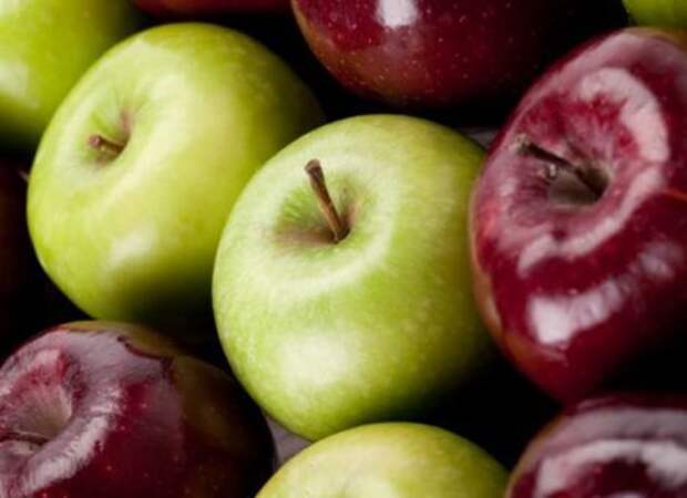 Два яблока в день — одно для здоровья, второе для красты