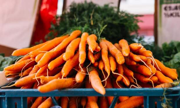Сэкономите на стоматологе и очках: 6 причин почаще есть морковь