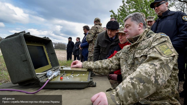 Порошенко отказался возвращать Донбасс с оружием в руках
