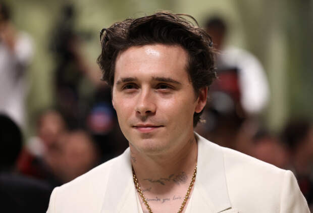 Старший сын Бекхэма загадочно отреагировал на обвинения в блокировке всей семьи в соцсетях