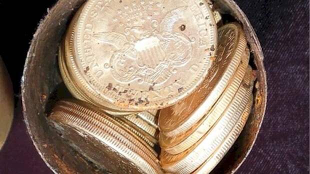 9. Настоящее сокровище - более 10 миллионов долларов в золотых монетах - обнаружила пара из Калифорнии археология, дача, находки, удивительное рядом