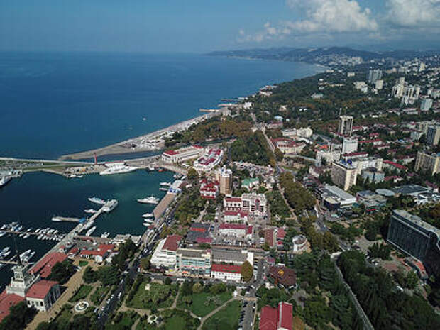 Обвиняемый в мошенничестве экс-замглавы Росприроднадзора не хочет отдавать государству шикарную виллу с бассейном в Сочи