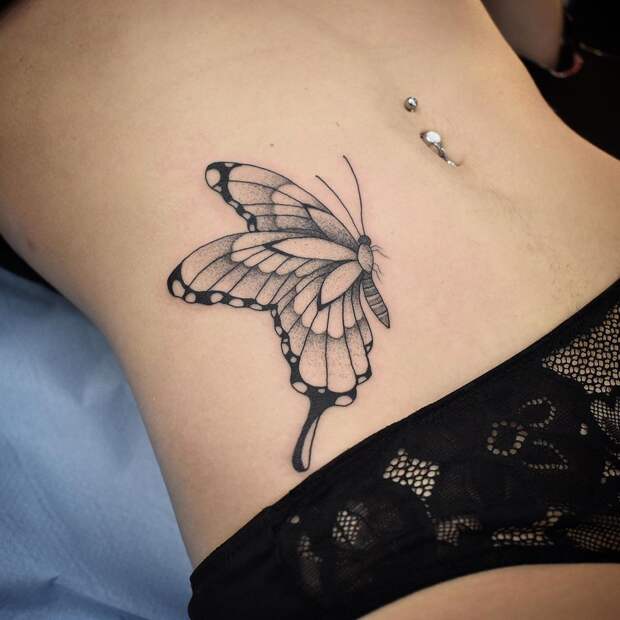 татуировки в виде бабочек фото 21