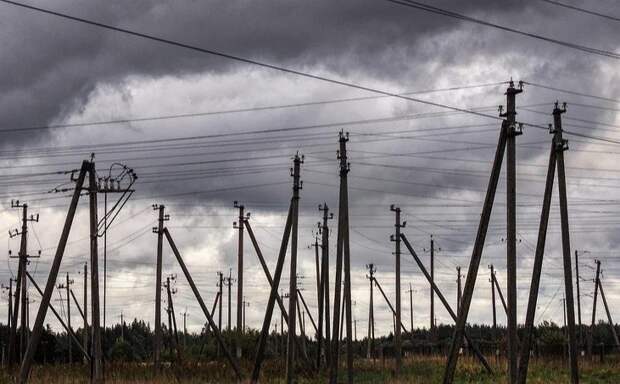 FT: более половины вырабатывающих мощностей энергетики Украины выведены из строя